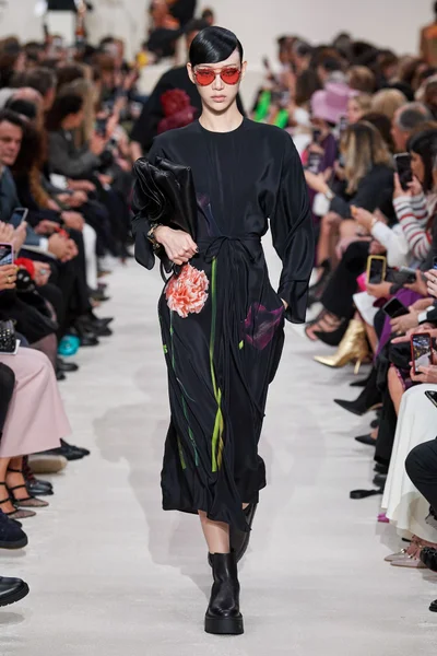 Look 45